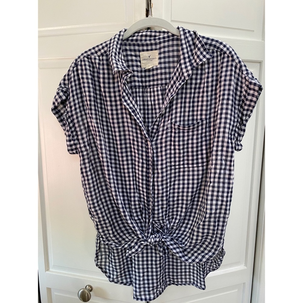 American Eagle Button Down